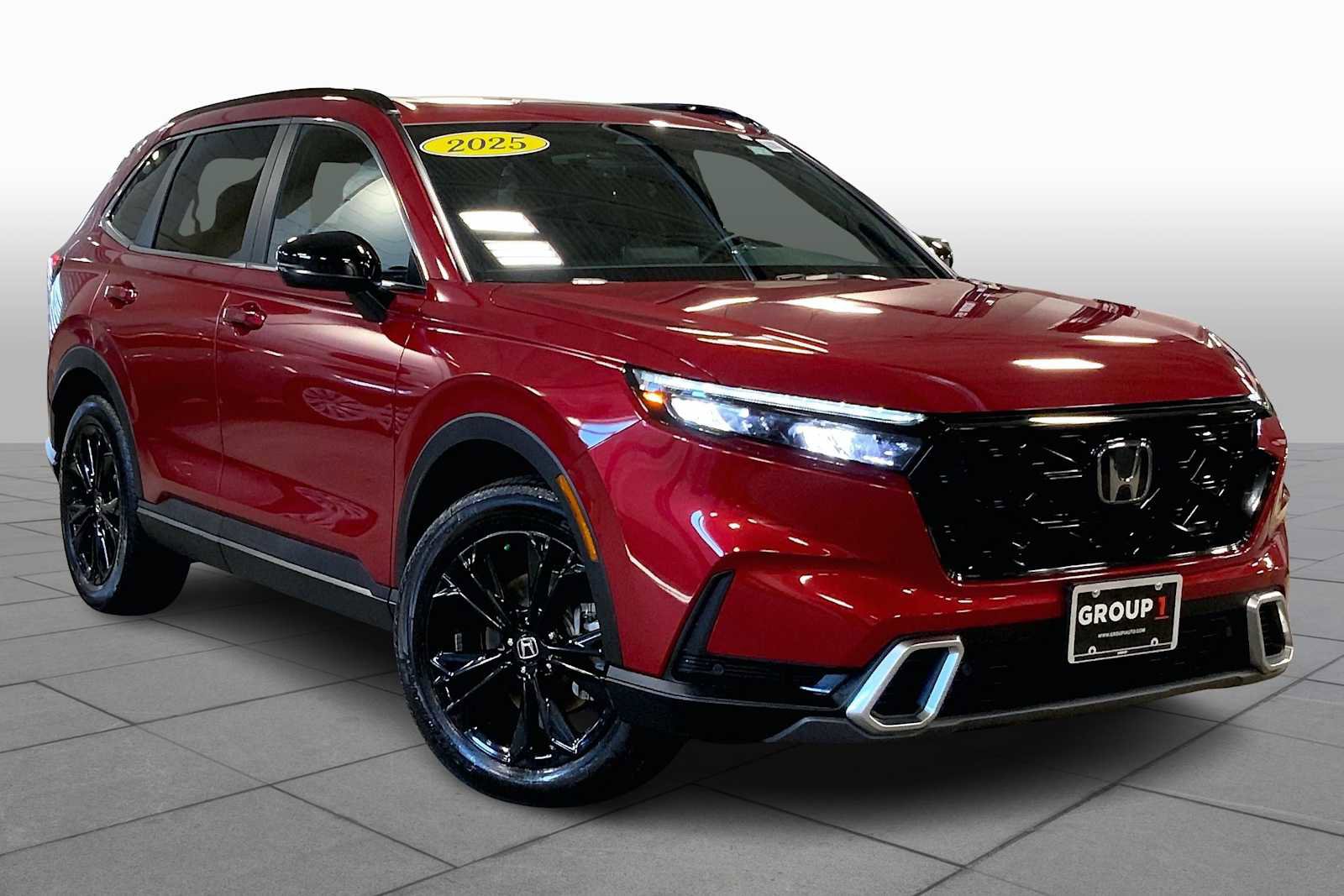 Used 2025 Honda CR-V Sport Touring image 2