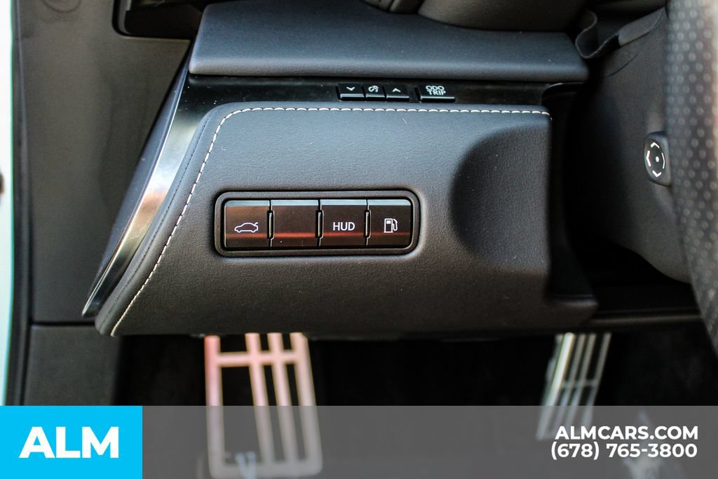 Used 2023 Lexus LC 500h w/ Dynamic Handling Package RWD image 28