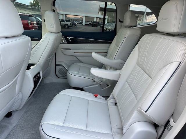 New 2025 Buick Enclave Avenir w/ Super Cruise Package image 19