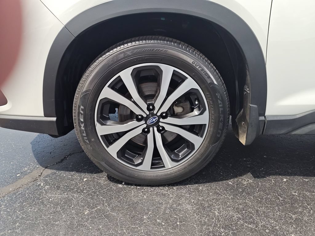 Used 2023 Subaru Forester Limited AWD/4WD image 10