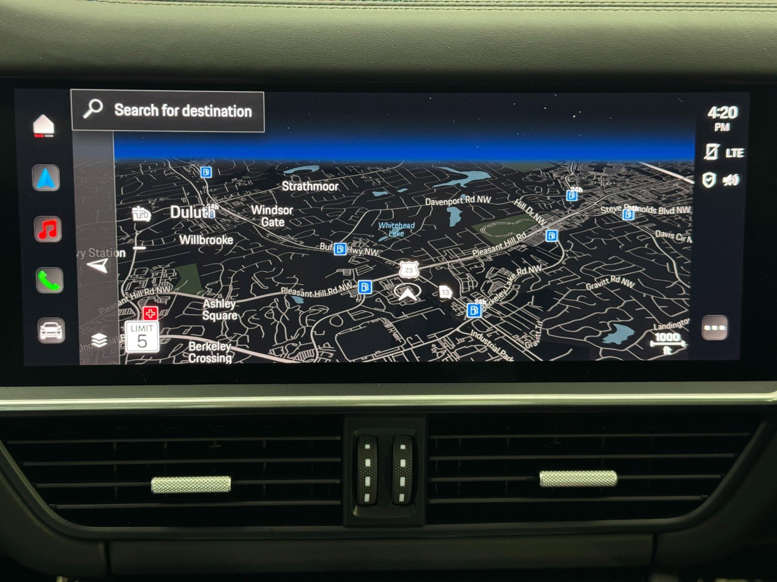 Used 2022 Porsche Cayenne Turbo S image 25
