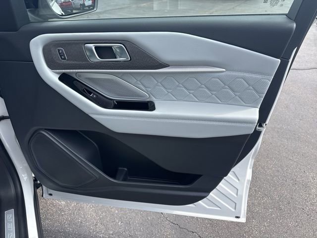 New 2026 Ford Explorer Platinum w/ LUX Leather Package image 21