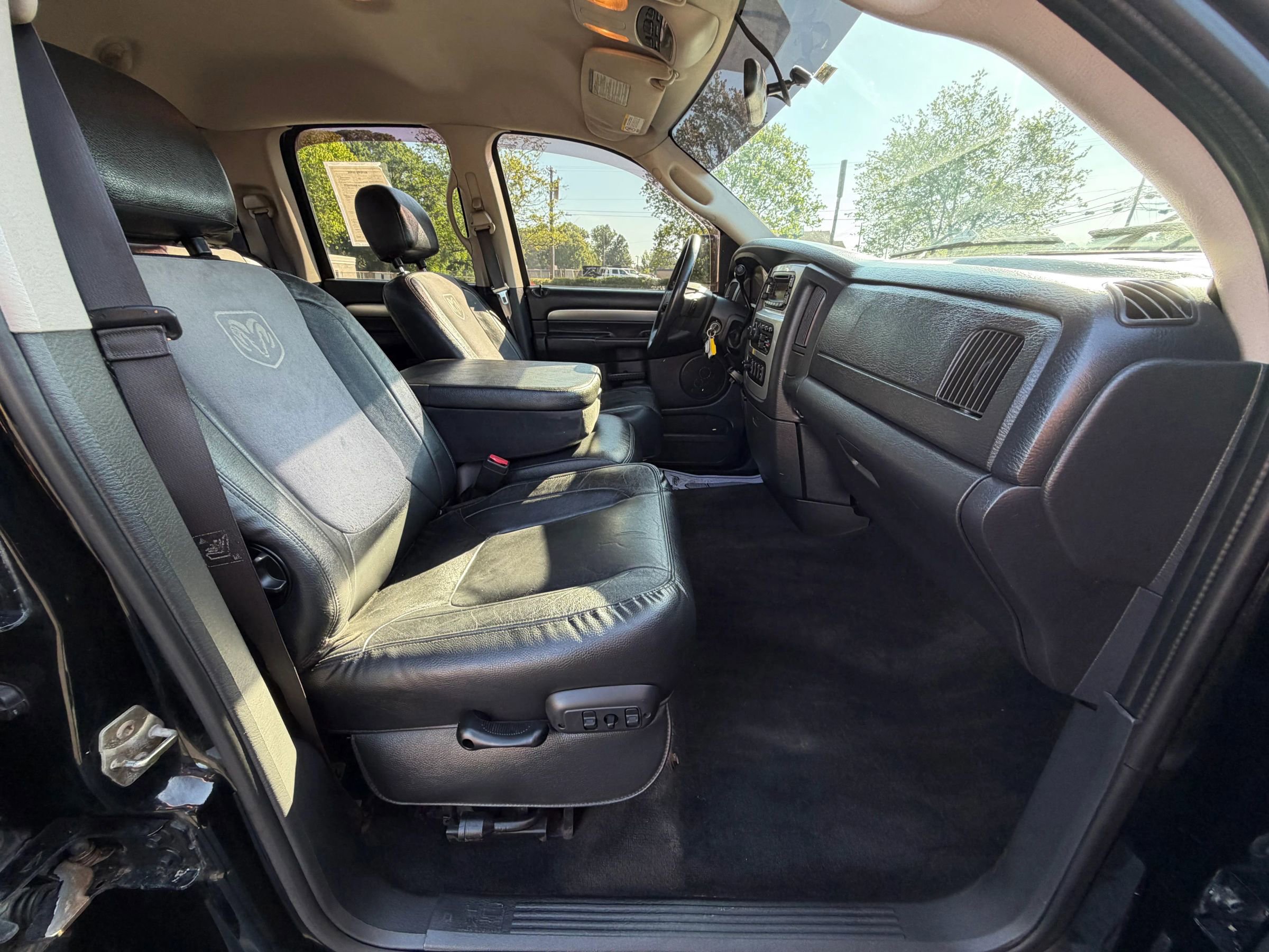 Used 2005 Dodge Ram 3500 Truck SLT AWD/4WD image 22