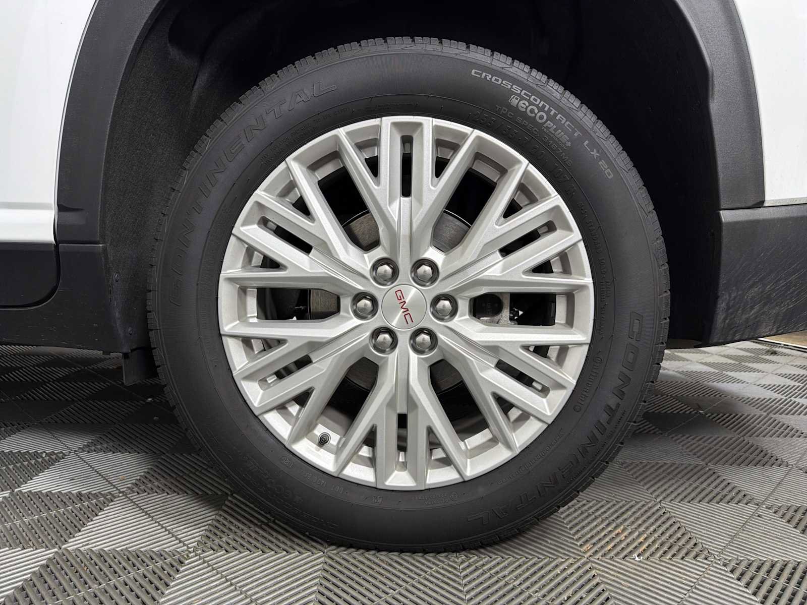 New 2025 GMC Acadia Elevation w/ Elevation Premium Package image 38