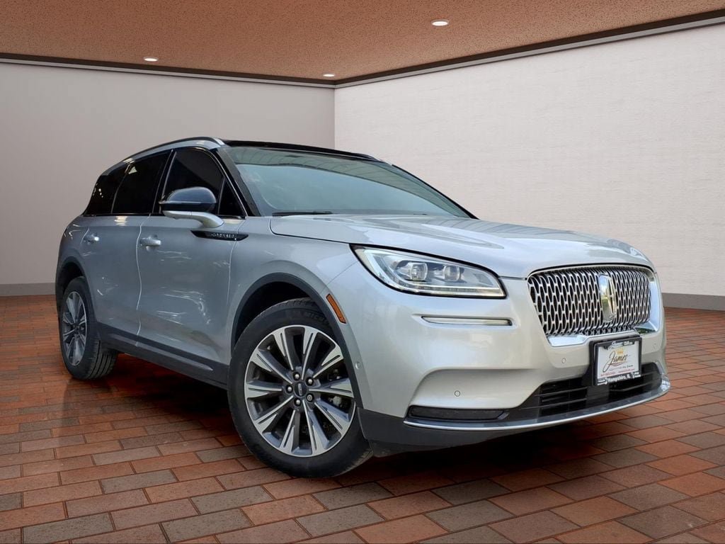 Used 2020 Lincoln Corsair Reserve w/ Equipment Group 201A AWD/4WD image 3