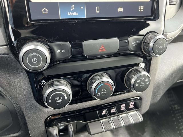 New 2026 RAM 2500 Tradesman w/ Chrome Appearance Group AWD/4WD image 16