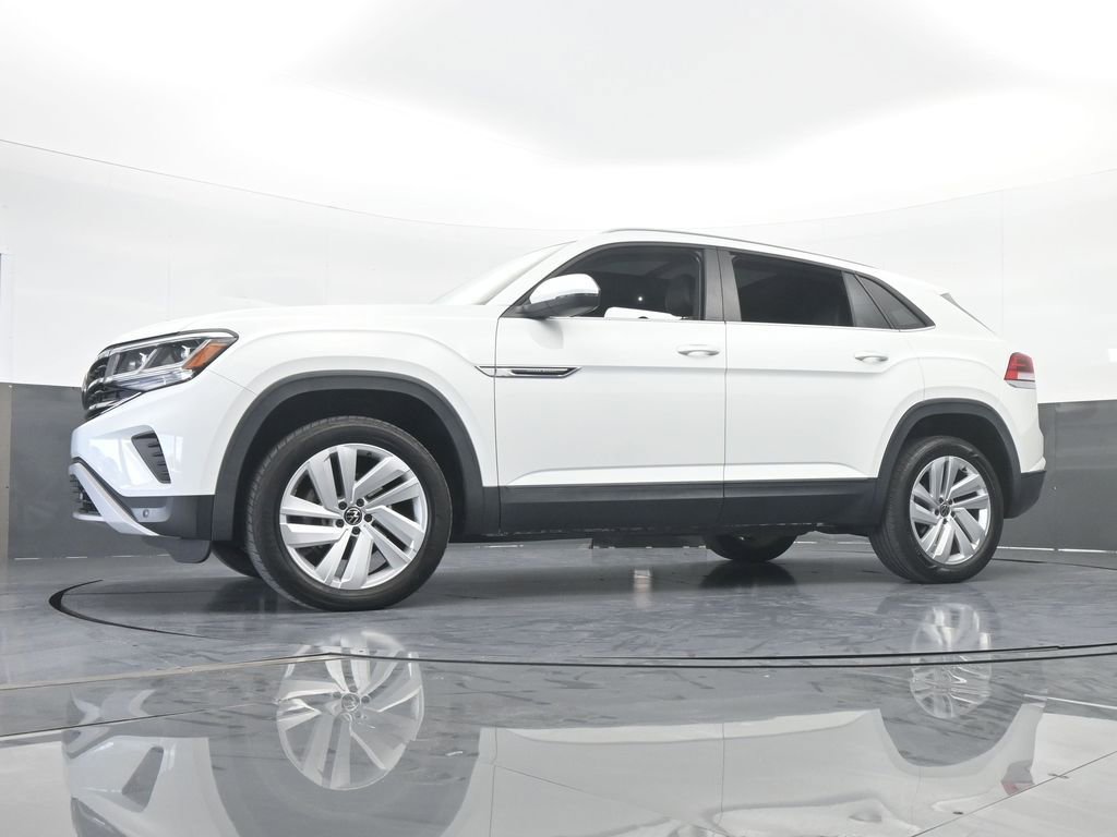 Used 2021 Volkswagen Atlas Cross Sport SE w/ Panoramic Sunroof Package image 61