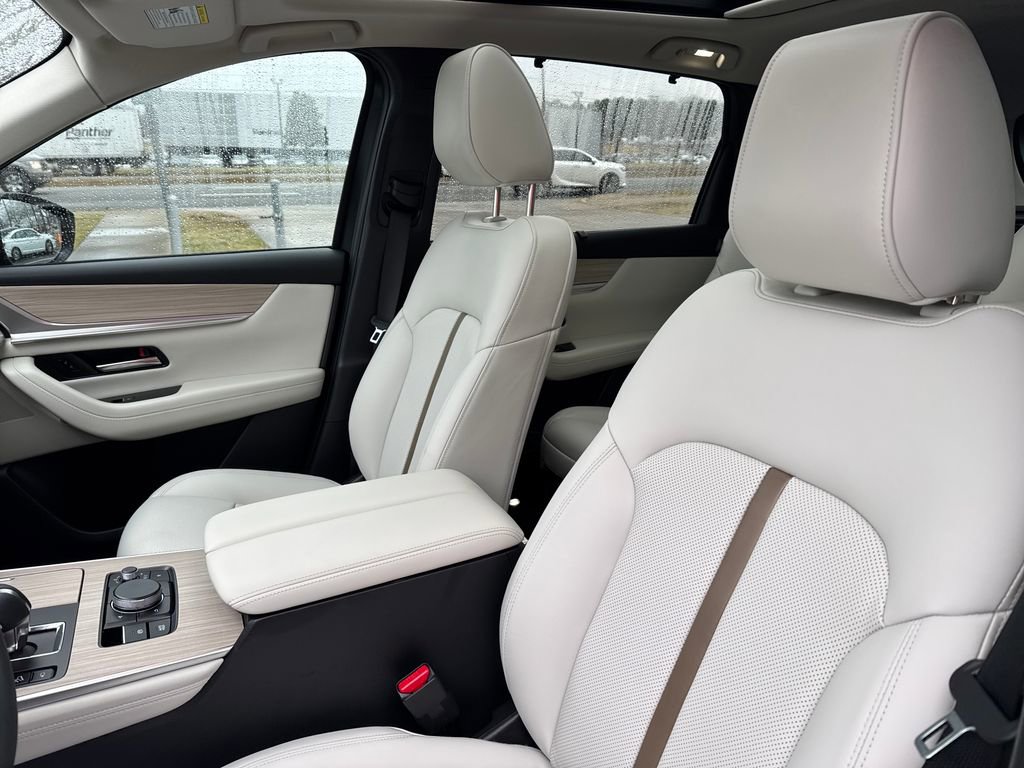 New 2026 MAZDA CX-90 Plug-In Hybrid w/ Premium Plus image 9