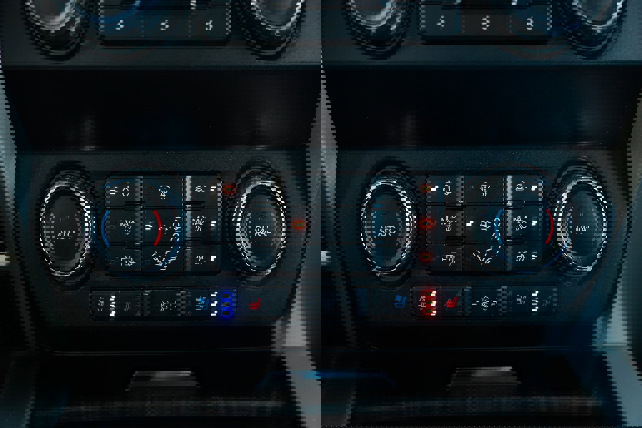 Used 2021 Ford F350 Lariat w/ Lariat Ultimate Package image 37