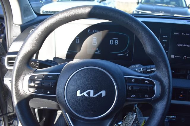 Certified 2025 Kia Sportage LX image 25