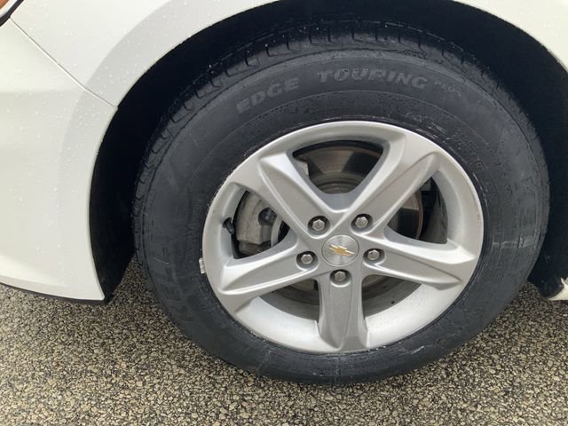 Used 2024 Chevrolet Malibu LS image 10