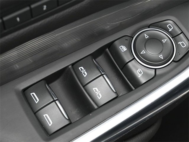 Used 2024 Cadillac XT4 Premium Luxury image 21