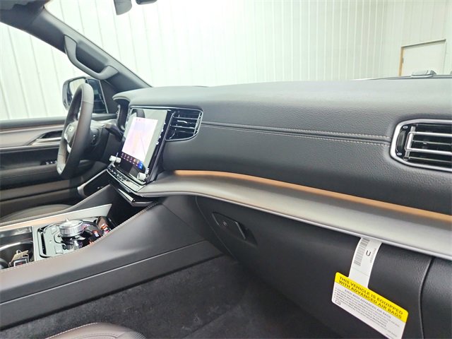 New 2025 Jeep Wagoneer Series II w/ Convenience Group I image 37