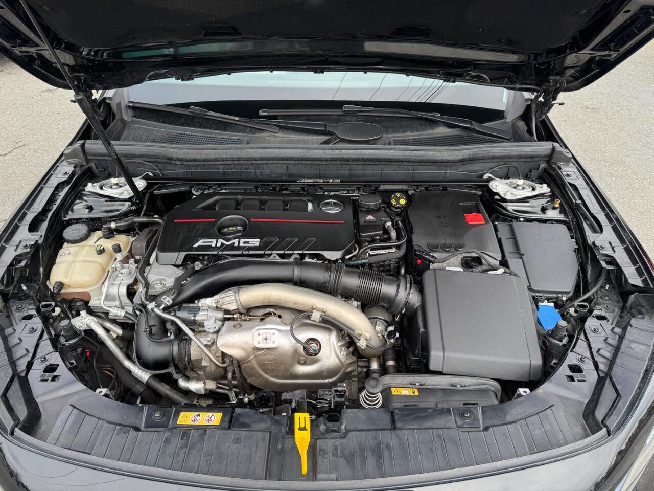 Used 2021 Mercedes-Benz GLB 35 AMG 4MATIC image 15