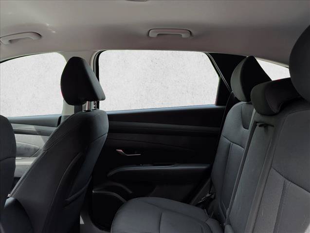Used 2025 Hyundai Tucson SE FWD image 17