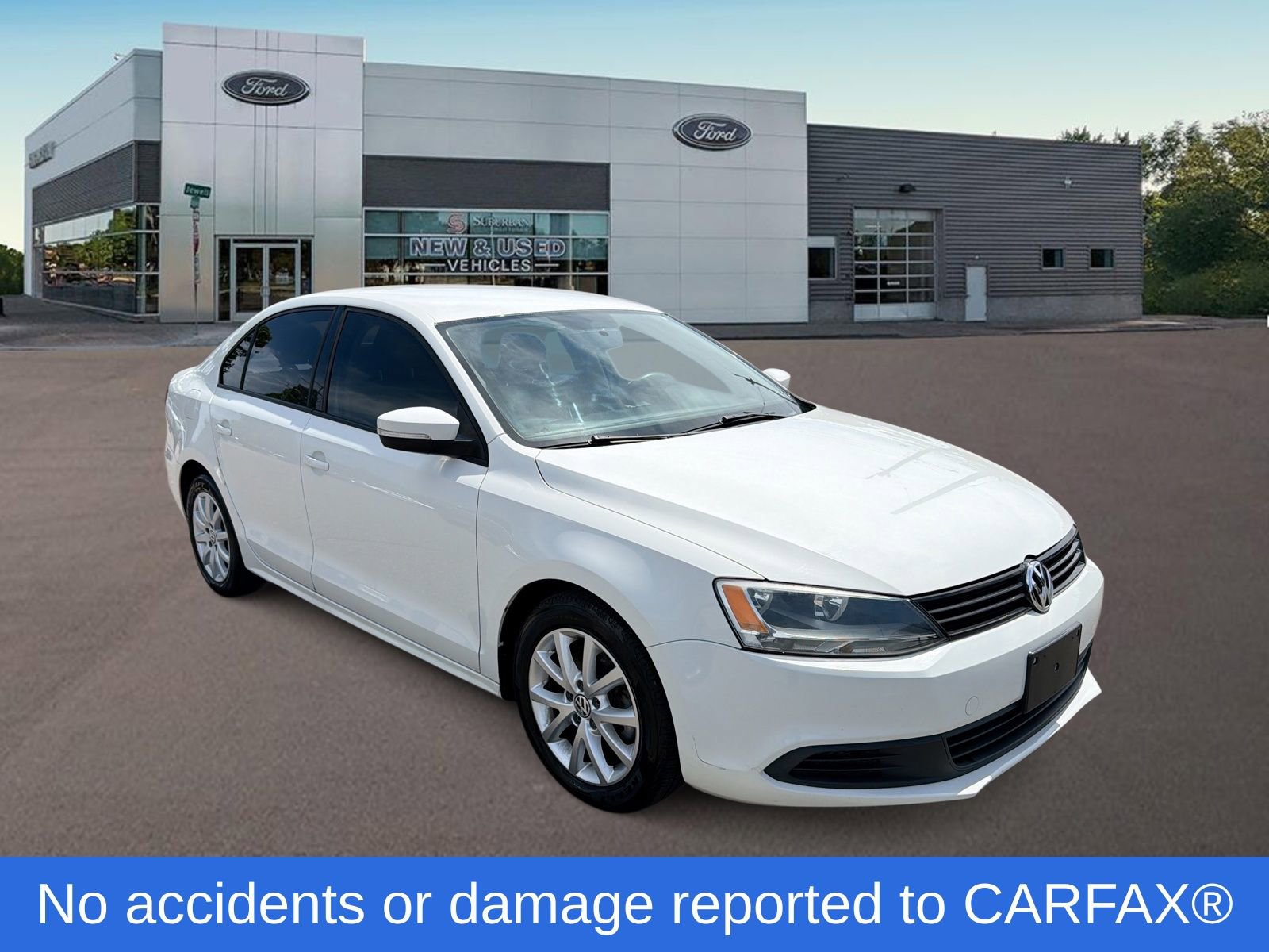Used 2011 Volkswagen Jetta SE FWD image 2