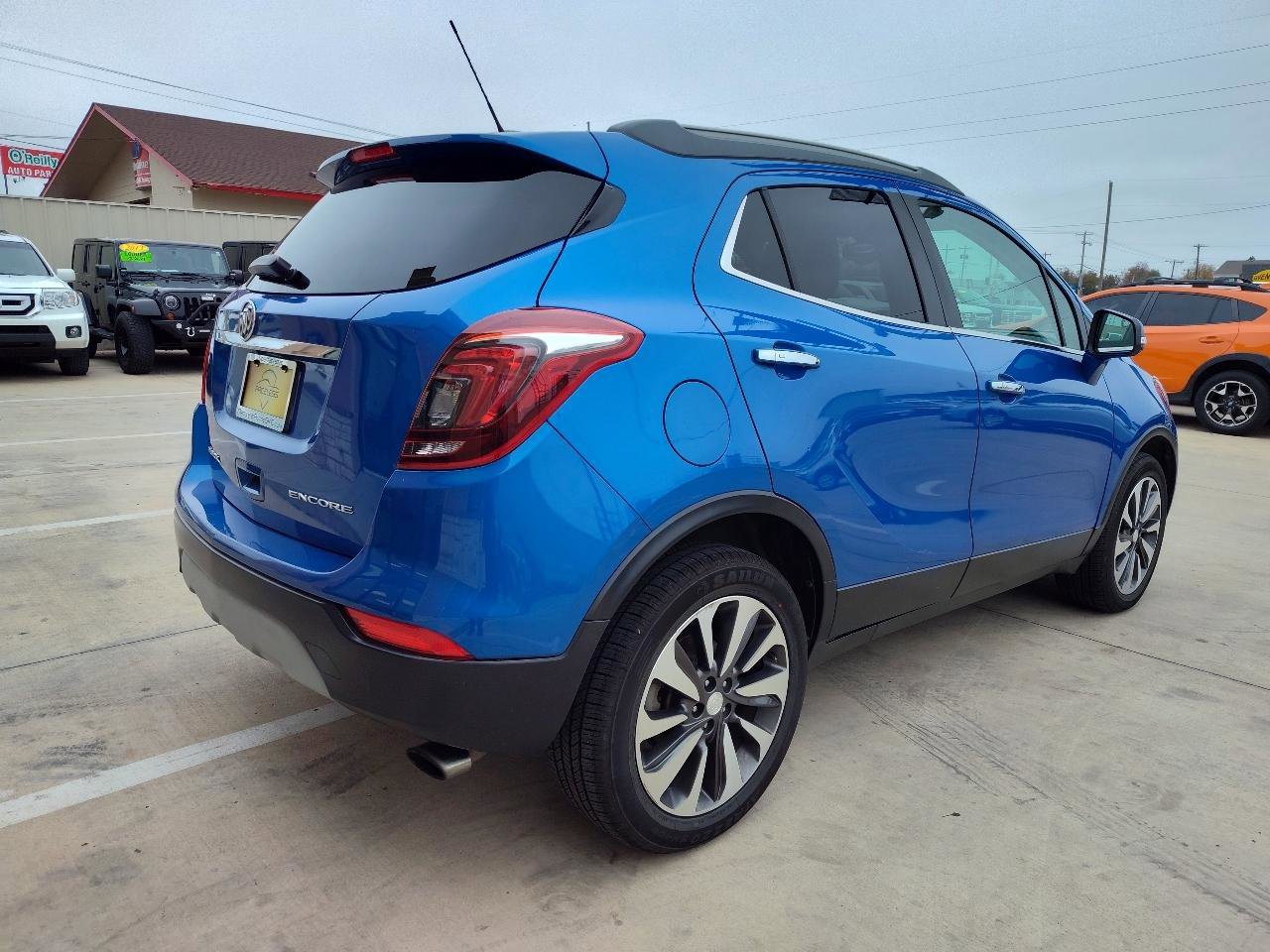 Used 2018 Buick Encore Essence image 5