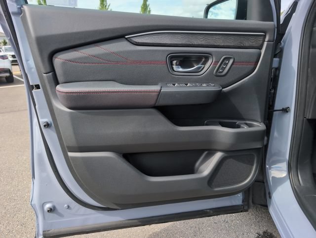 Used 2026 Honda Pilot Black Edition image 18