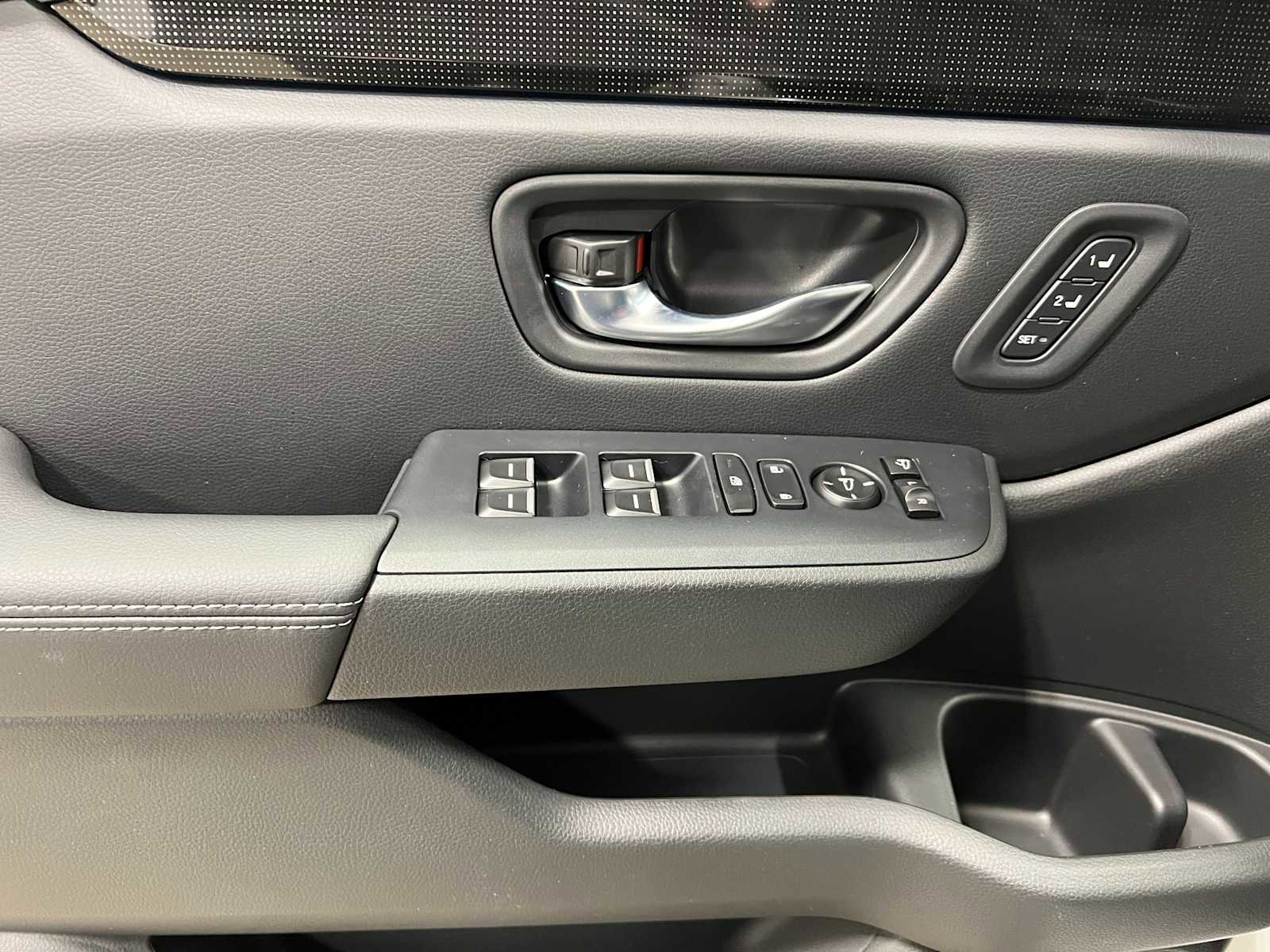 New 2025 Honda Pilot Elite image 17