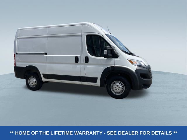 Used 2024 RAM ProMaster 2500 w/ Convenience Group FWD video 2