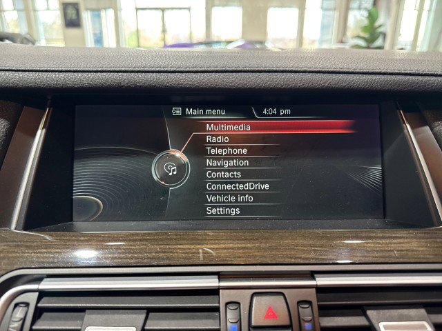 Used 2015 BMW 740Li image 49