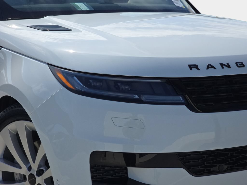 New 2027 Land Rover Range Rover Sport SE AWD/4WD image 34