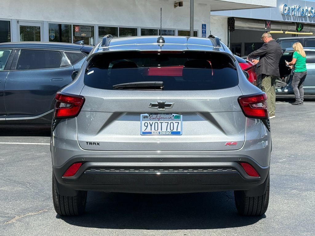 Used 2026 Chevrolet Trax RS w/ Driver Confidence Package FWD image 8