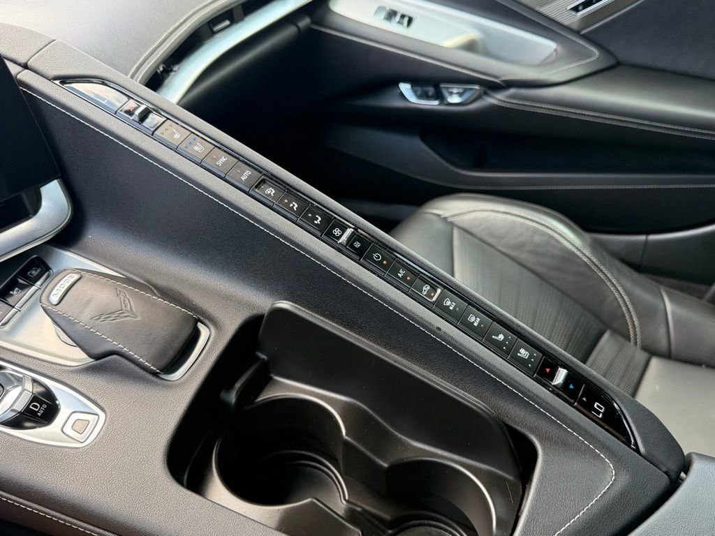 Used 2022 Chevrolet Corvette Stingray Preferred Cpe w/ Z51 Performance Package image 15