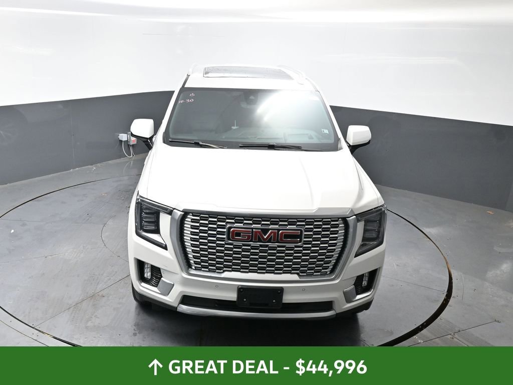 Used 2021 GMC Yukon Denali w/ Denali Premium Package image 19