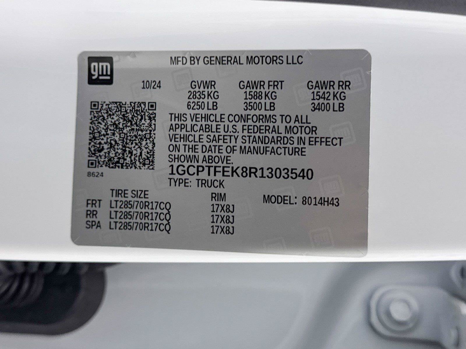 Used 2024 Chevrolet Colorado ZR2 AWD/4WD image 34
