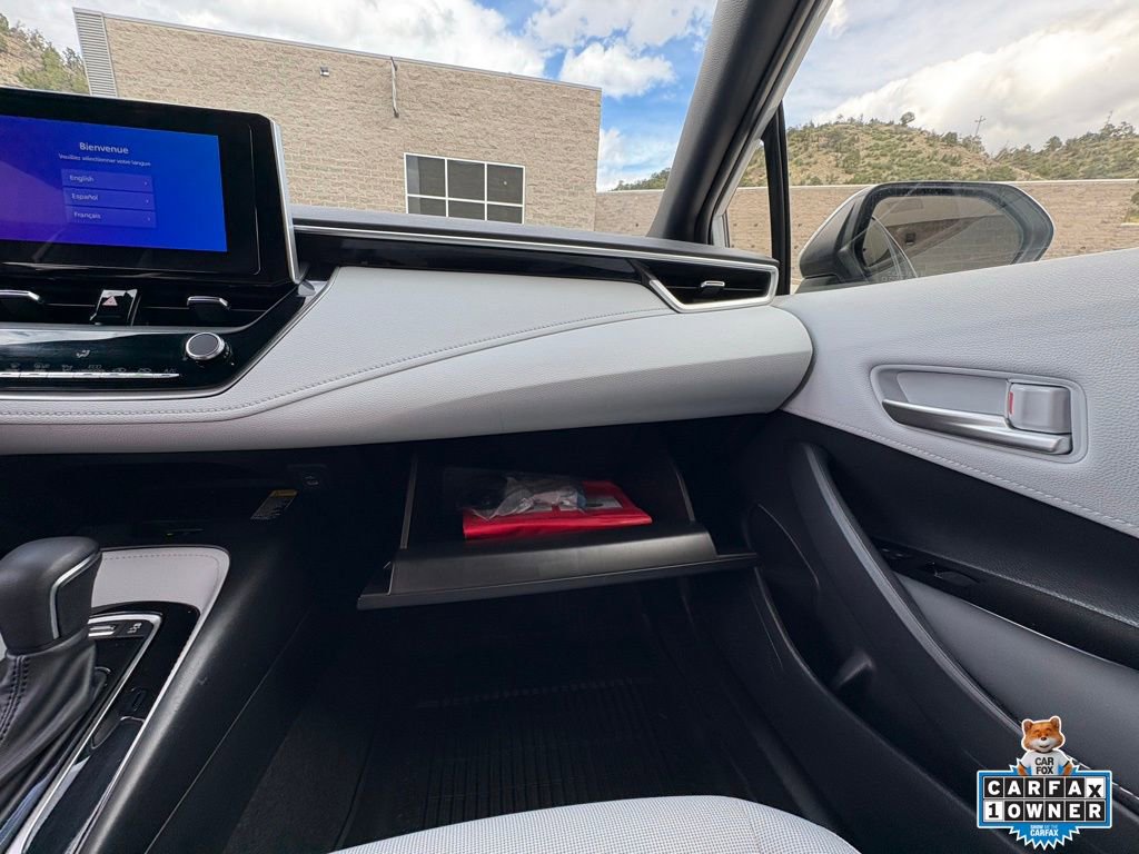 Certified 2025 Toyota Corolla SE w/ SE Package image 24