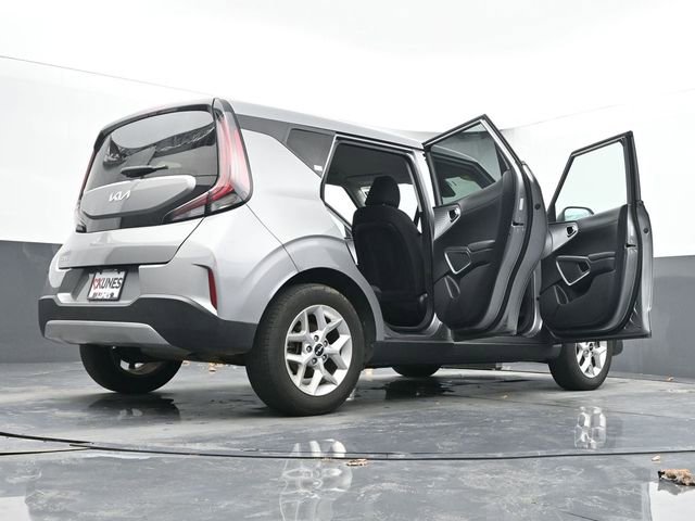 Used 2025 Kia Soul LX w/ LX Technology Package image 69