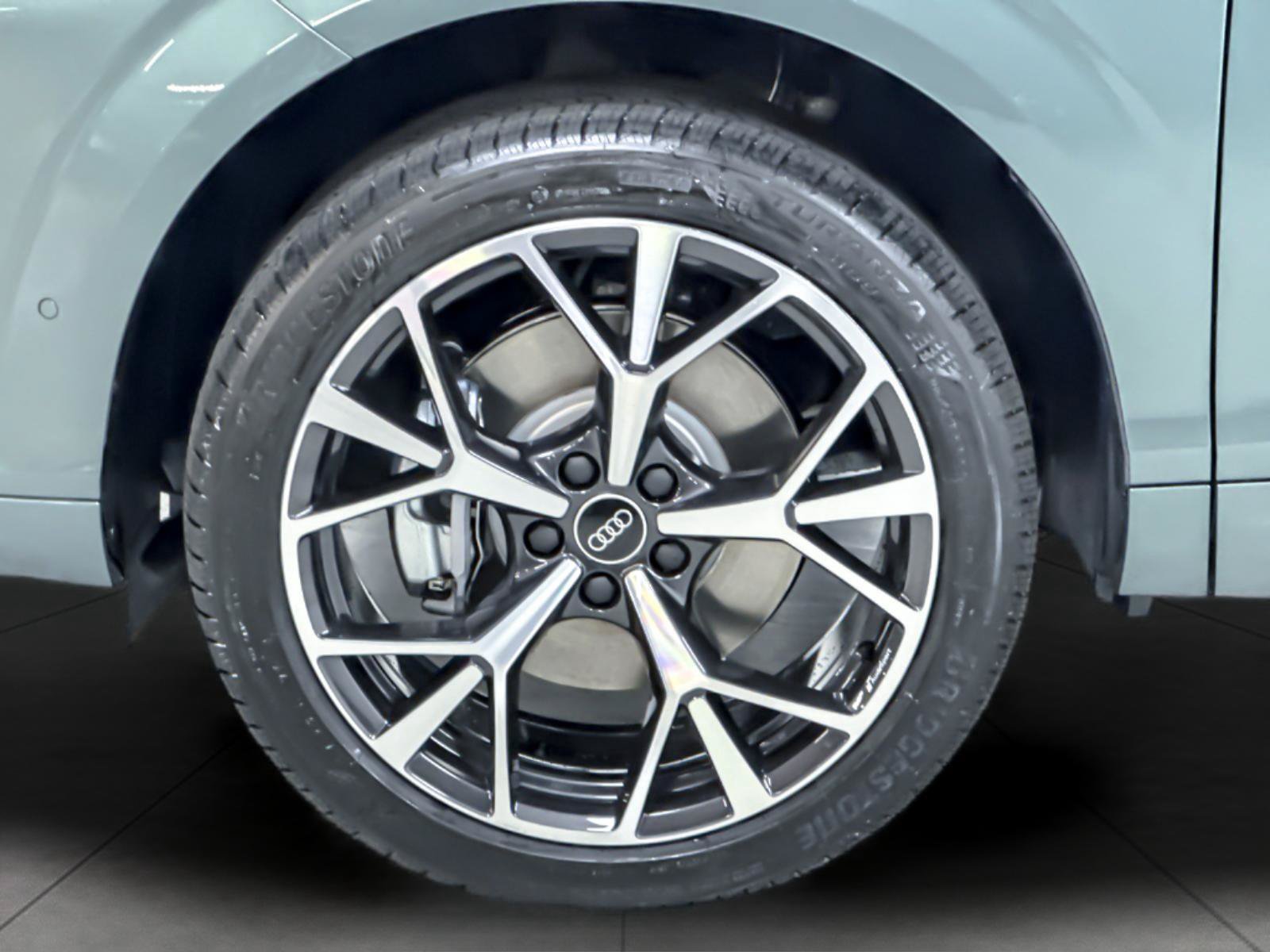 New 2026 Audi Q3 quattro 2.0T AWD/4WD image 25