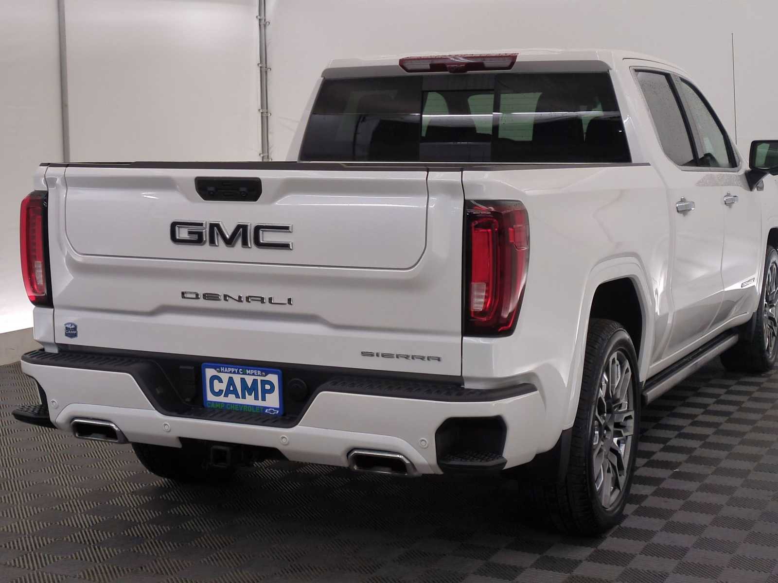 Used 2025 GMC Sierra 1500 Denali Ultimate AWD/4WD image 6