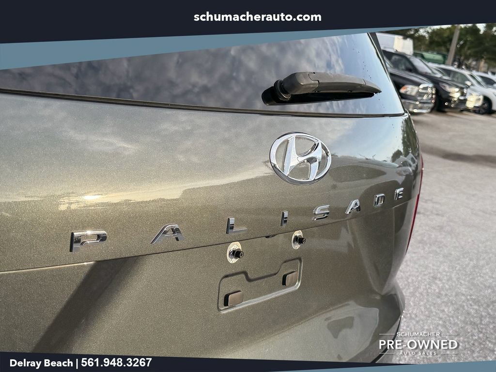 Used 2022 Hyundai Palisade SEL w/ Premium Package FWD image 14