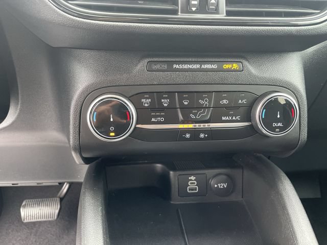 Used 2025 Ford Escape ST-Line FWD image 24
