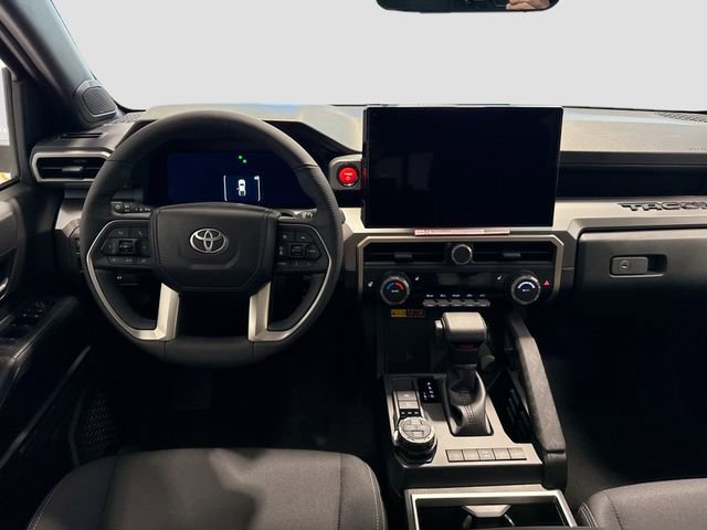 New 2025 Toyota Tacoma TRD Off-Road AWD/4WD image 19