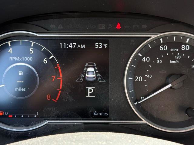 New 2025 Nissan Versa SR w/ Trunk Package FWD image 30