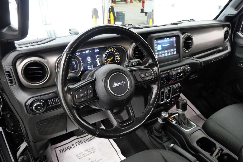 Used 2020 Jeep Wrangler Unlimited Sport w/ Technology Group AWD/4WD image 12