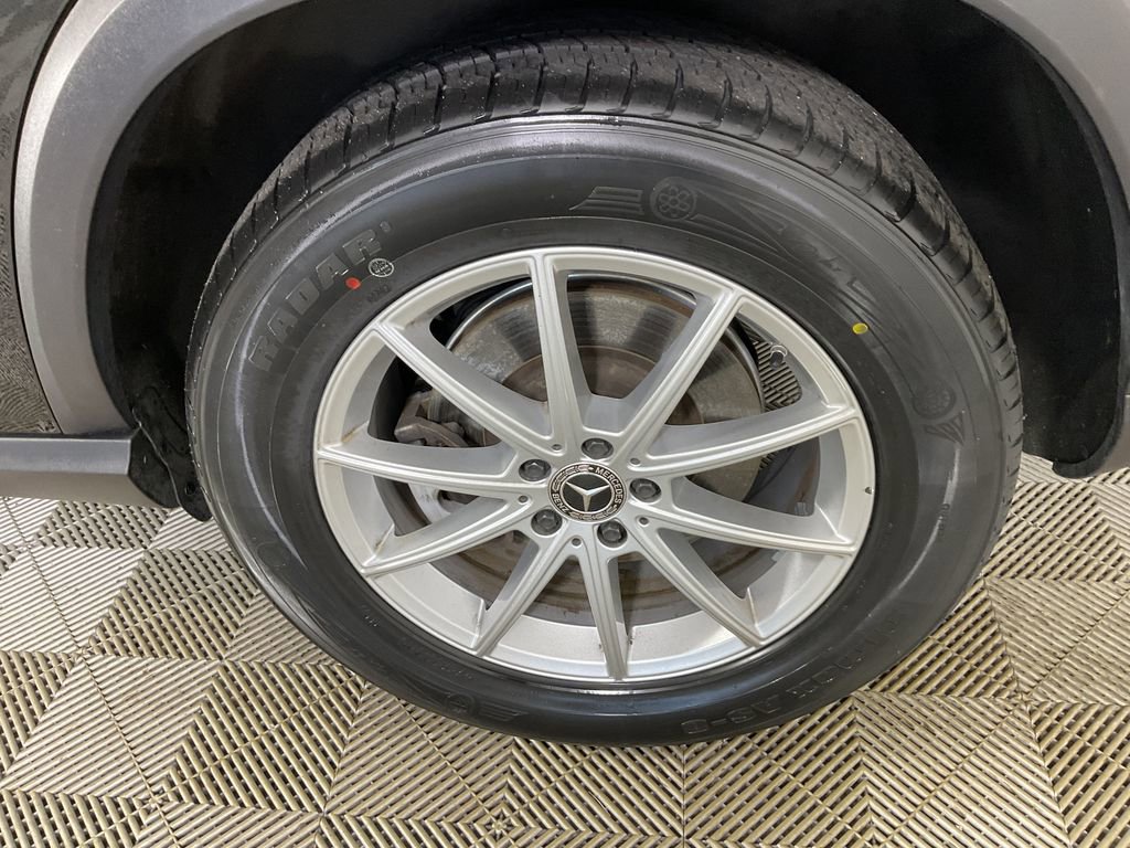 Used 2024 Mercedes-Benz GLE 450e GLE 450e Plug-In Hybrid image 6