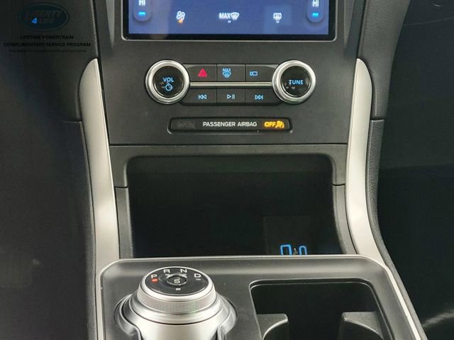 Used 2024 Ford Edge SE w/ Black Appearance Package image 25