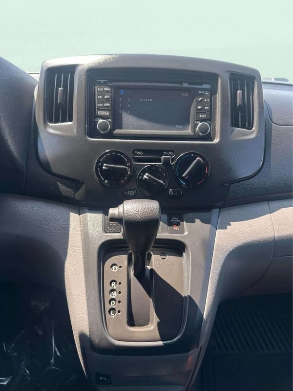 Used 2015 Nissan NV200 SV w/ Technology Package FWD image 19