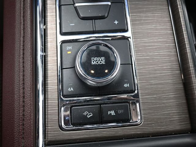 Used 2024 Ford Expedition Max Limited image 32