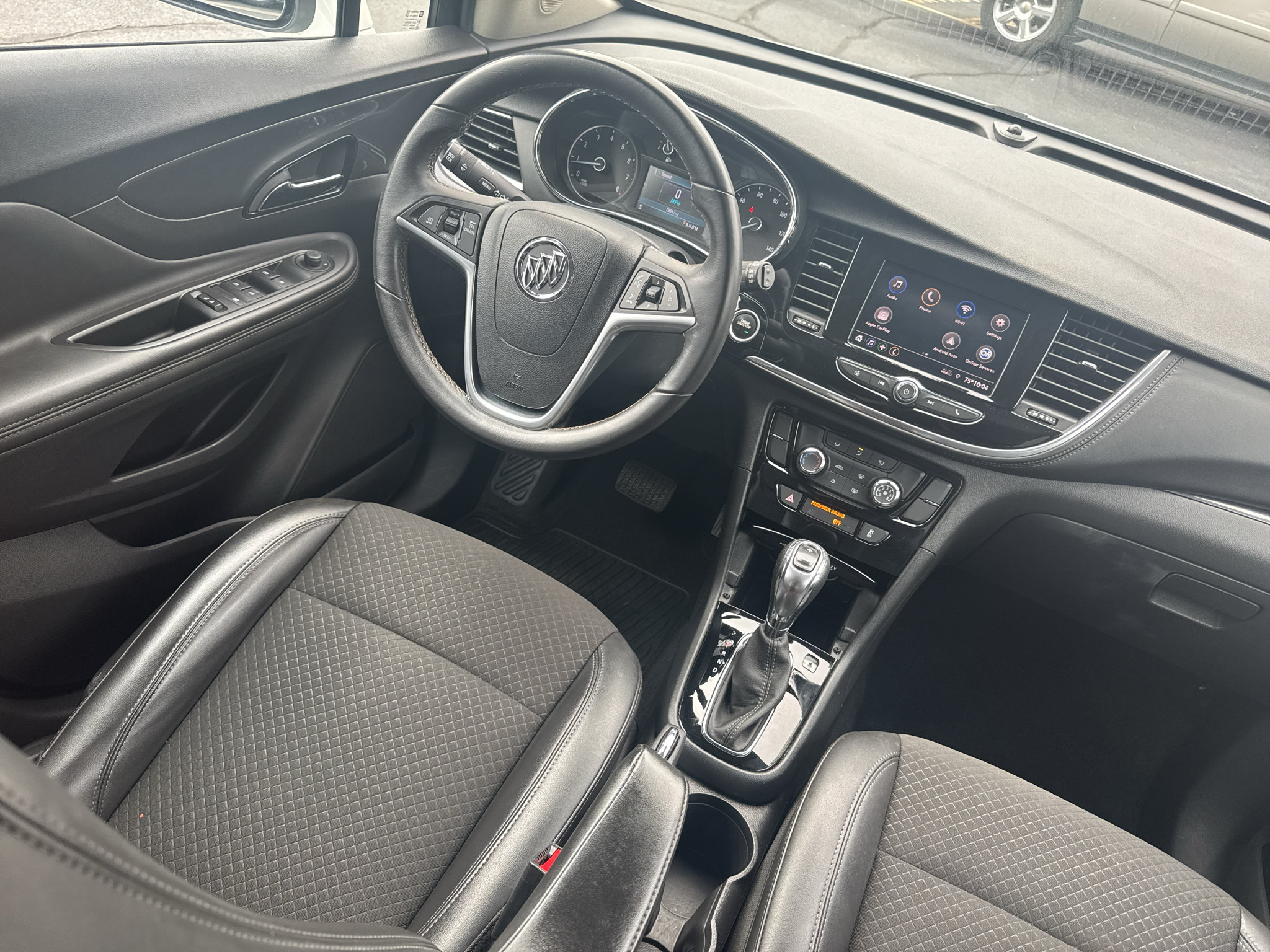 Used 2022 Buick Encore Preferred w/ Safety Package AWD/4WD image 11