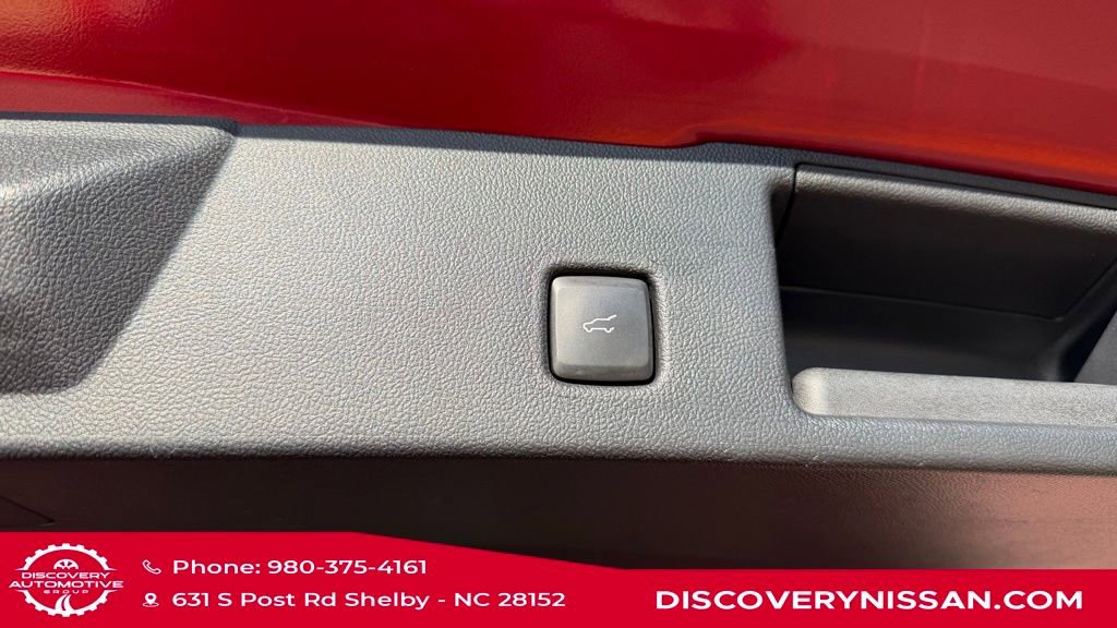 Used 2022 Ford Escape Titanium w/ Titanium Premium Package image 35