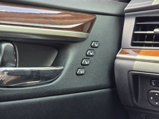 Used 2017 Lexus ES 350 FWD image 16