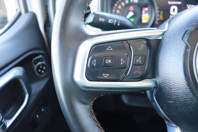 Used 2024 Jeep Wrangler Sahara image 21