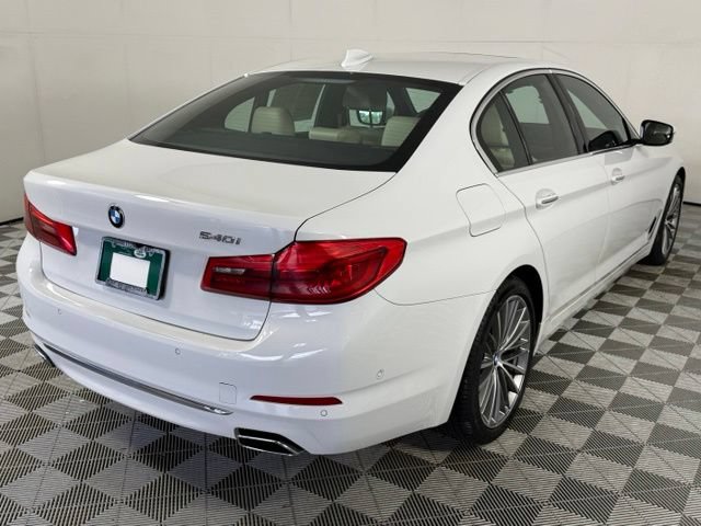 Used 2018 BMW 540i RWD image 8