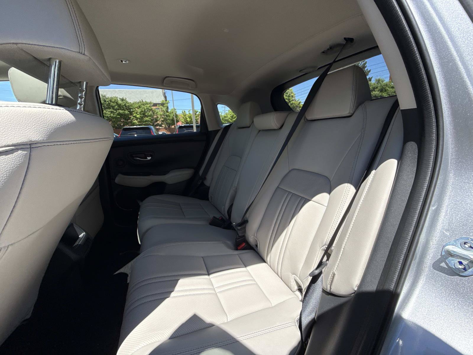 New 2027 Honda HR-V EX-L image 14