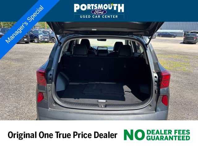 Used 2023 Kia Seltos Nightfall Edition image 23